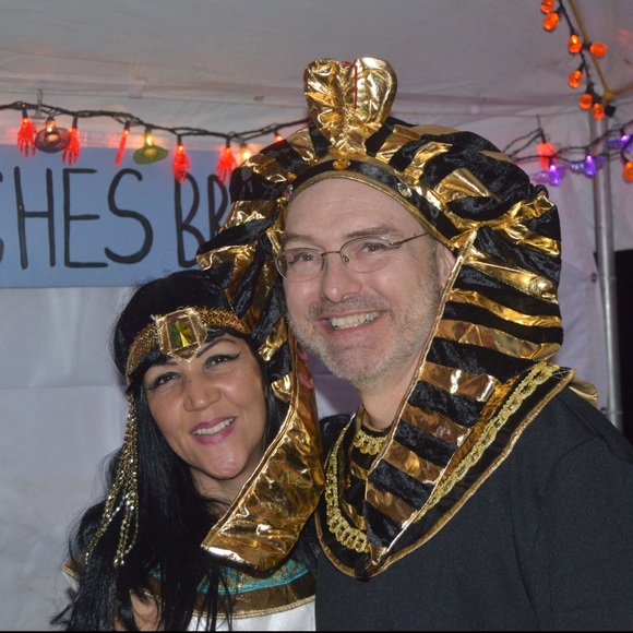 Luxurious Gold and Black Pharaoh Costume - Picture 1 of 10
